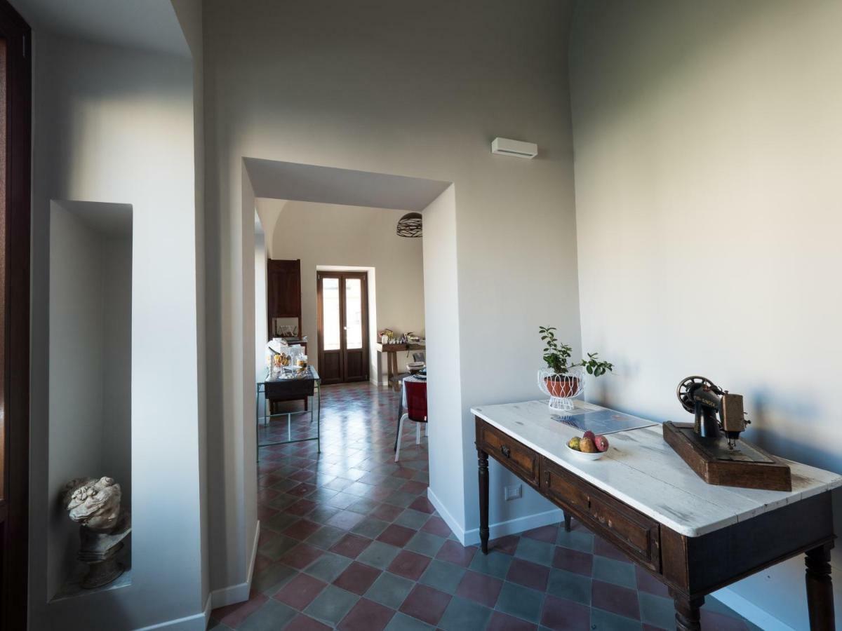Sciara Larmisi Couette-café 3*
